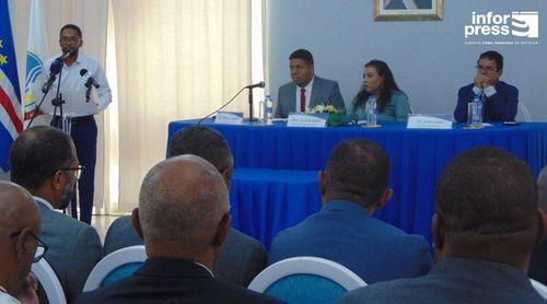 Ilha Sal/Dia do Município: Deputados municipais apelam à mais responsabilidade social