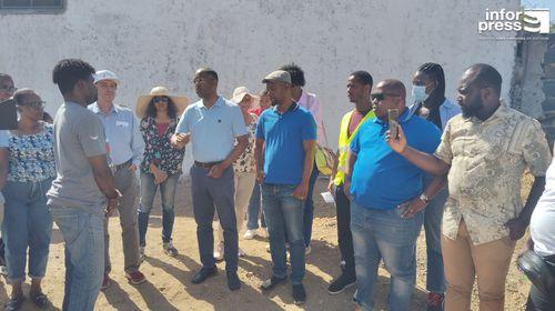 Francisco Carvalho garante entrega de 450 casas de banho no espaço de três meses
