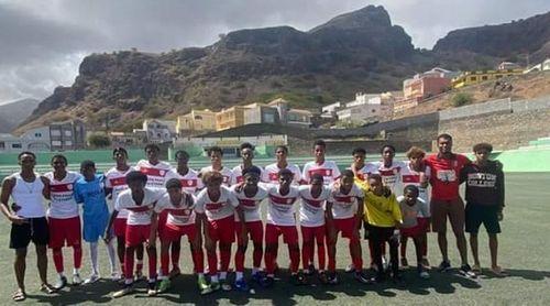 Futebol/São Nicolau: Ultramarina sagra-se bicampeão regional no escalão sub-17