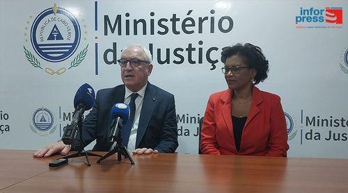 Governo pretende albergar sede da European Public Law Organization (EPLO) -  ministra