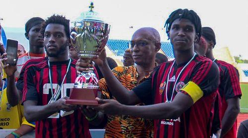 Futebol/Sub-19: EPIF inicia defesa do título nacional ante ao Sumbango da ilha do Fogo