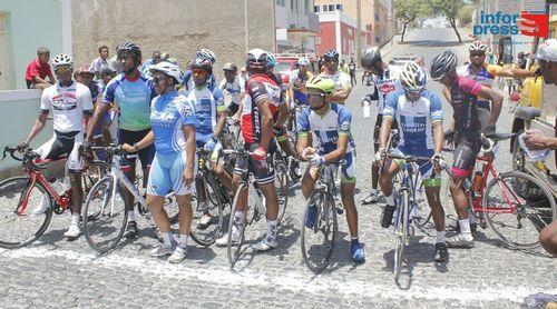 Ciclismo: Federação capacita treinadores para alargar leque de conhecimentos