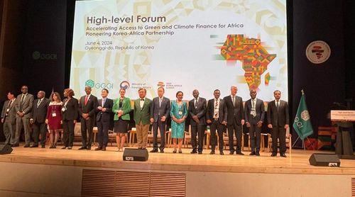 África precisa de 2,5 mil milhões de dólares para implementar tratado de Paris sobre clima - comissária da UA