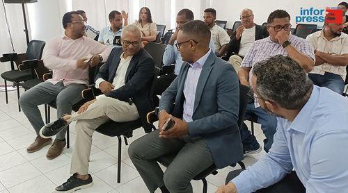 PR diz que municípios devem estar mais envolvidos na gestão dos equipamentos e infra-estruturas