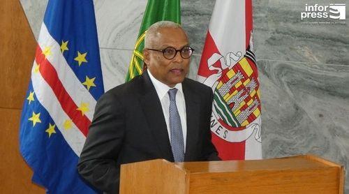 Portugal/25 de Abril: Gostei imenso de poder participar nesta jornada cívica de comemoração, diz PR (c/áudio)