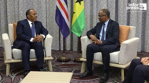 Ilha do Sal: PM discute com homólogo santomense dossiês de cooperação bilateral