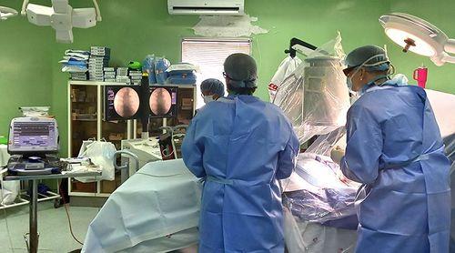 Doentes com problemas cardiológicos recebem implante gratuito do “pacemaker”