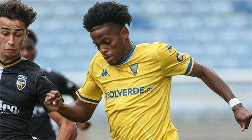Futebol: Fabrício Andrade estreia-se na equipa principal do Estoril Praia da I Liga portuguesa 