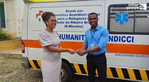São Nicolau: Delegacia de Saúde da Ribeira Brava recebe ambulância da associação Italiana “Humanitas Scandicci”
