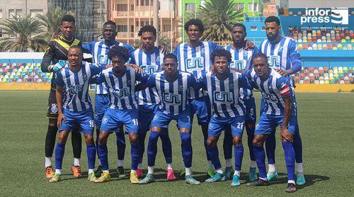 Futebol/São Vicente: Derby vence Salamansa (2-0) e mantém-se colado ao Mindelense na liderança