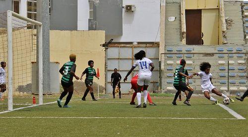 Futebol feminino: Seven Stars conquista quarto título consecutivo em Santiago Sul