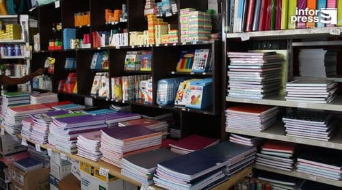 The return to school boosts demand for school supplies and uniforms in the city of Praia