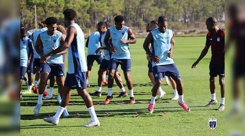Football/Éliminatoires CAN 2027 : la sélection nationale arrive à Bamako avec 24 des 26 joueurs convoqués