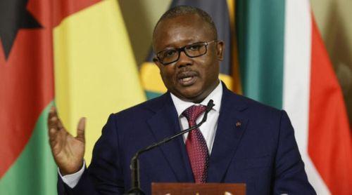 Avaria no avião obriga Presidente da Guiné-Bissau a cancelar visita a Cabo Verde