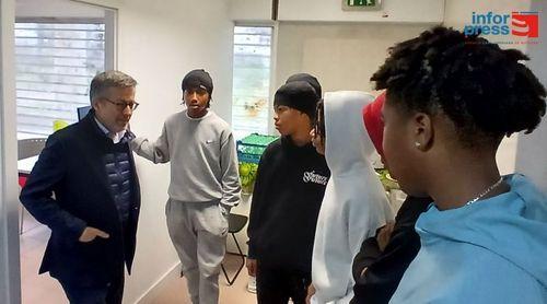 Presidente da câmara de Lisboa destaca papel das associações na inclusão social e reforça laços com Cabo Verde