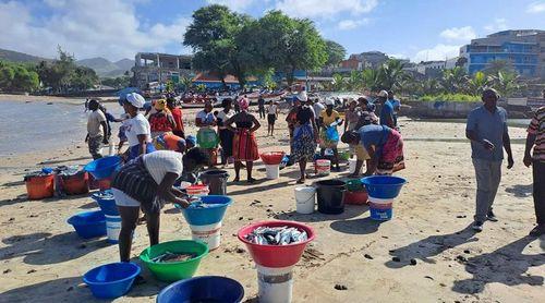 Do caos à reconstrução: a força da comunidade do Tarrafal após tempestades